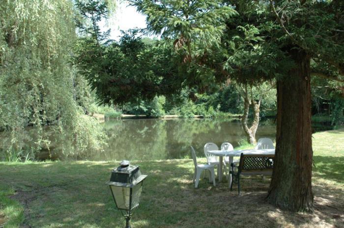 Bed and Breakfast Beau Site Guimauve Et Vieilles Dentelles Royeres Екстер'єр фото